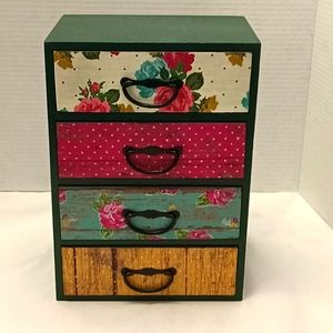 Small Storage cabinet
